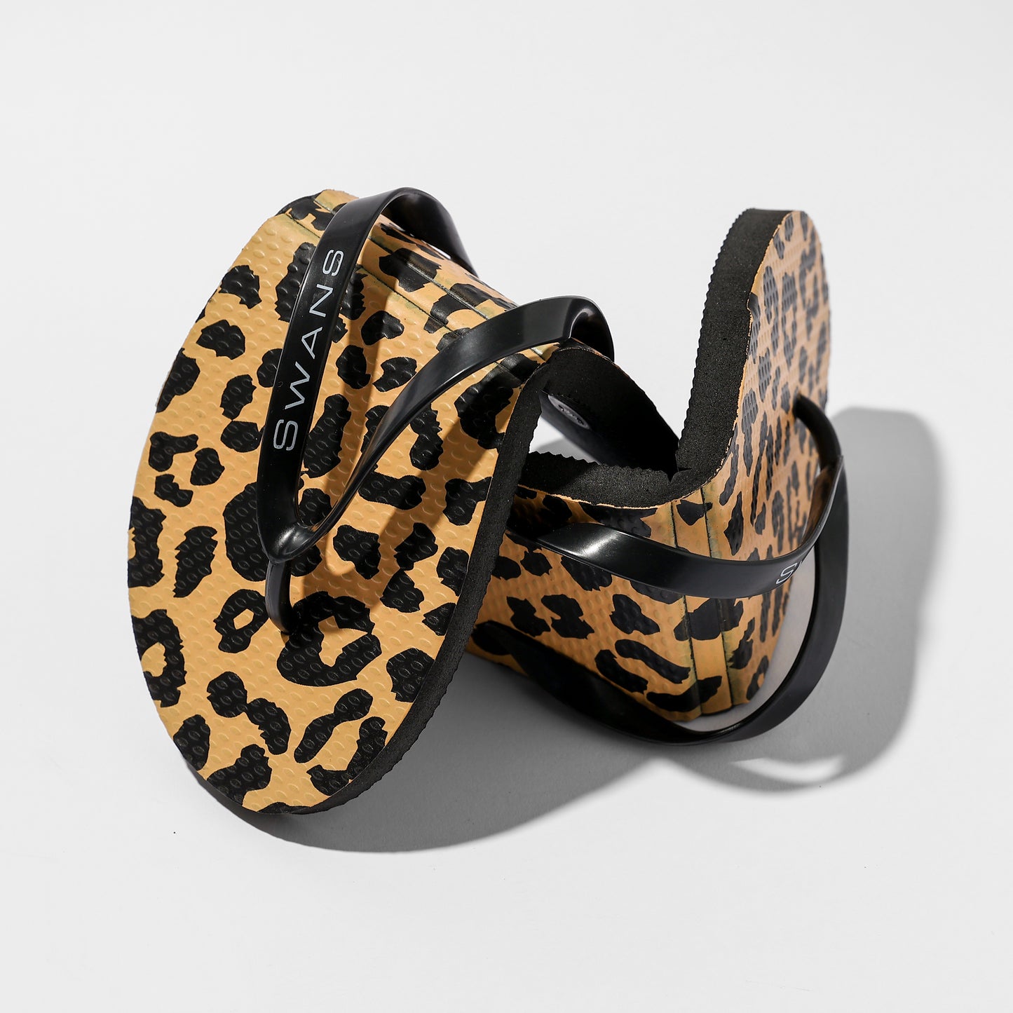 SWANS FOLDABLE FLIP FLOP- LEOPARD